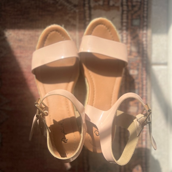 Light Pink Patent Leather Wedges by Qupid - Picture 4 of 7